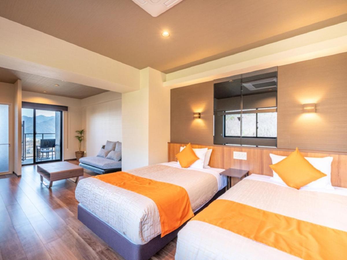 LiVEMAX RESORT Miyahama Onsen OCEAN Hatsukaichi Bagian luar foto